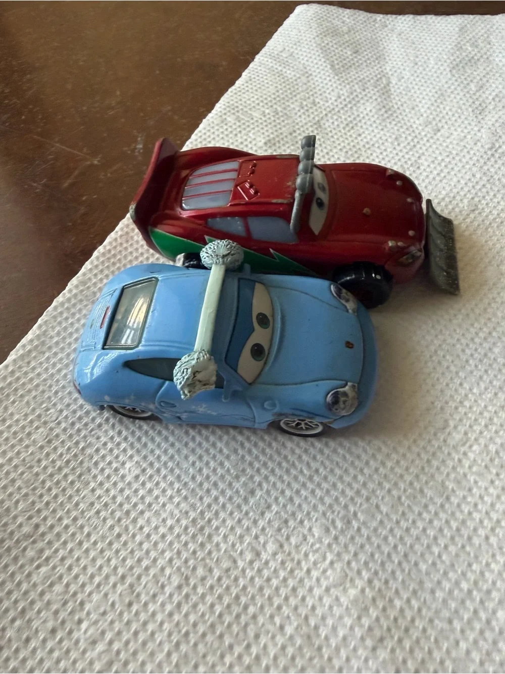 Christmas lighting McQueen and Christmas sally play condition/fair condition